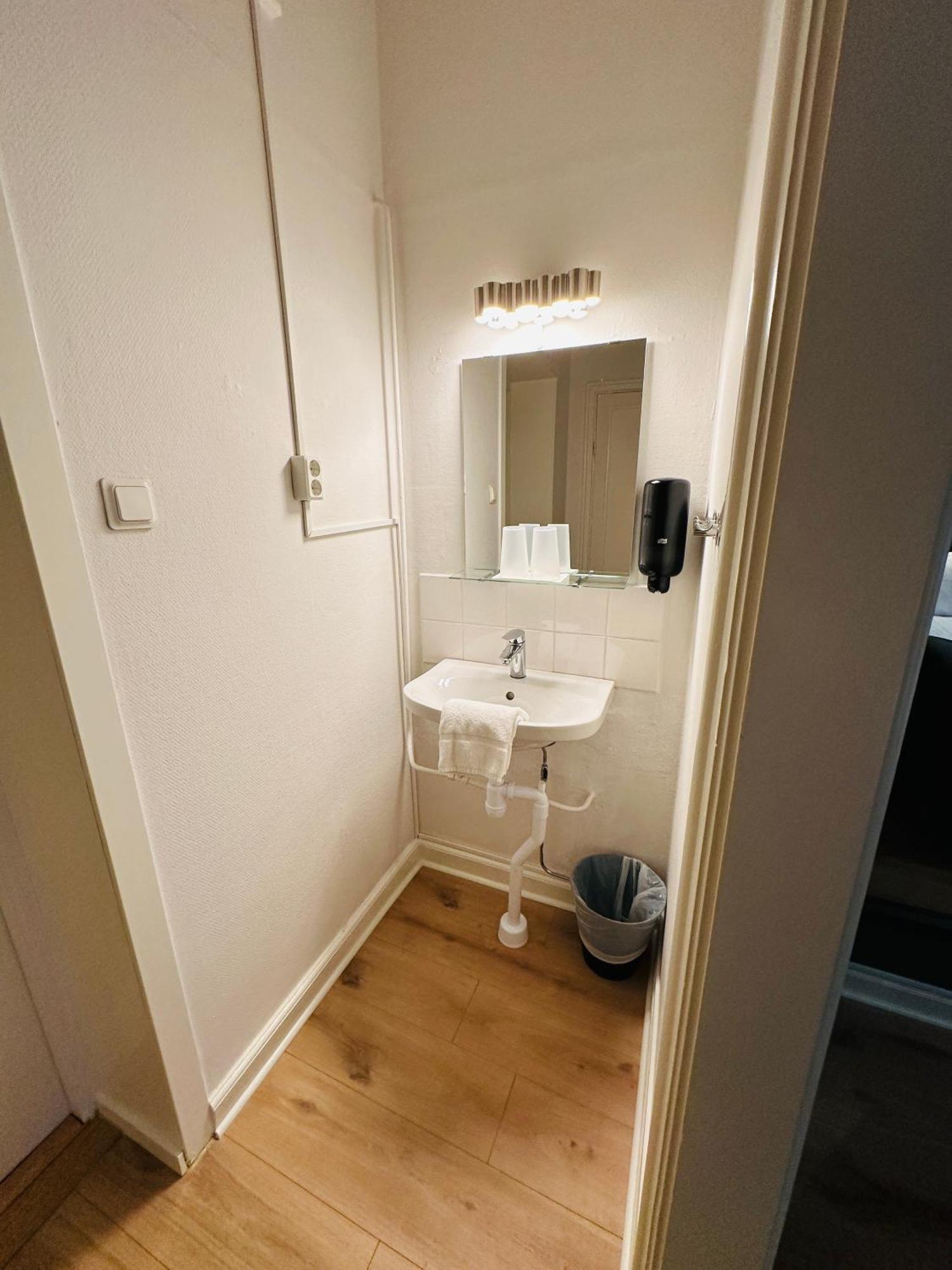 Vattengraendens Vandrarhem & Hotel Norrköping Pokój zdjęcie