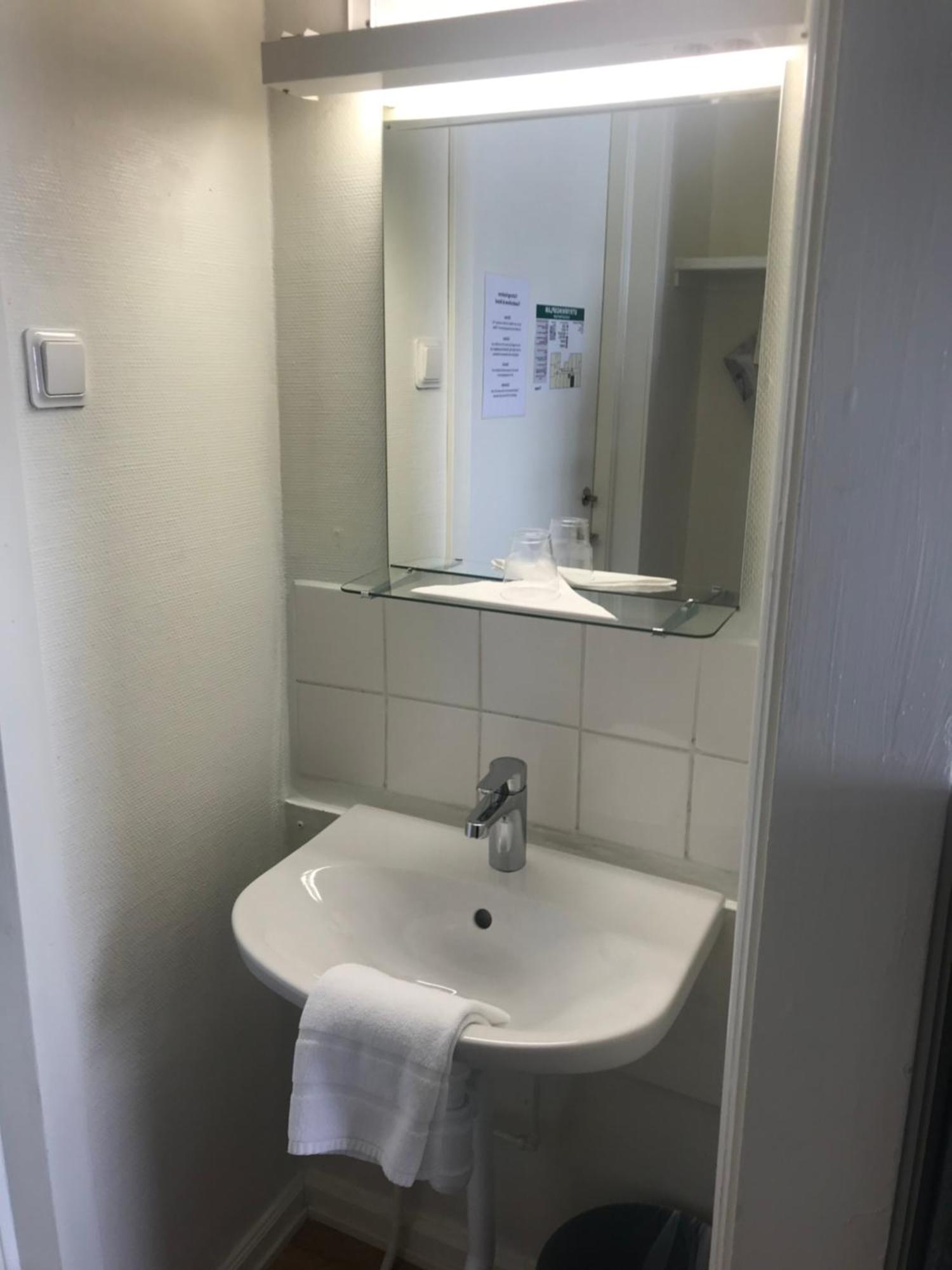Vattengraendens Vandrarhem & Hotel Norrköping Pokój zdjęcie